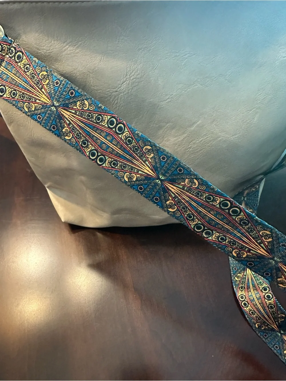 Cream Crossbody with Patterned Strap - Picture 3 of 4